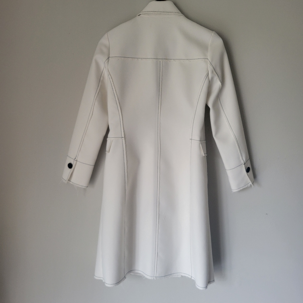 SOLD! TOPSHOP White Coat with Bold Black Stiching and Raw Unfinished Edge - Picture 7 of 16